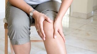 Signs and symptoms of knee osteoarthritis