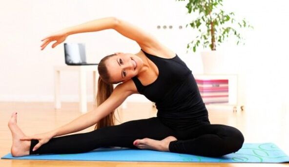 The morning gymnastics will help strengthen back with osteocondrosis